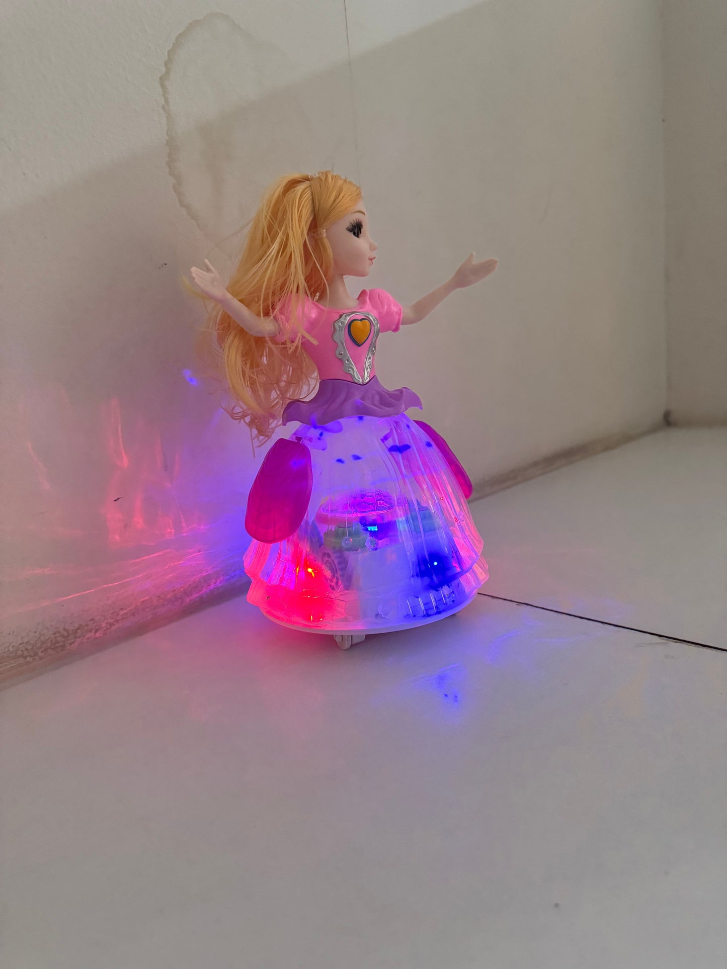 Dancing Doll with 3D Lights, 360 Degree Rotating